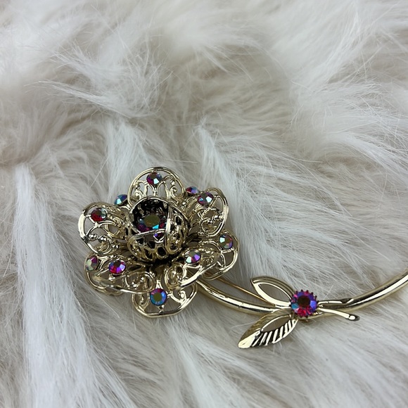 1960's Sarah Coventry flower brooch - Picture 8 of 9